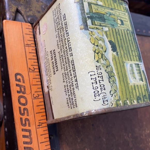 . Vintage 1984 Towle's Log Cabin Syrup Collection "Absolutely Pure Maple Syrup" - Picture 10 of 12